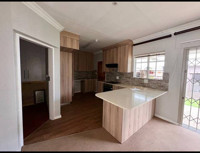 2 BEDROOM TOWNHOUSE FOR SALE IN NINAPARK